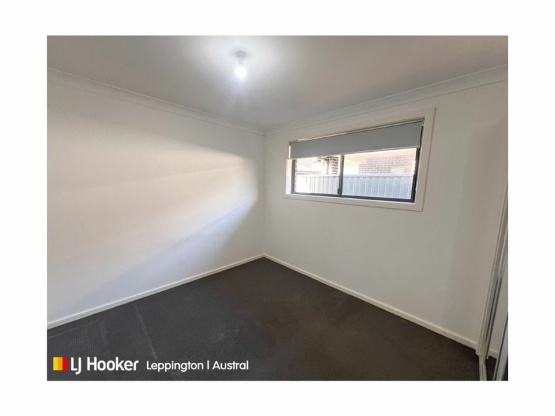 17 Riberry Street, Gregory Hills NSW 2557