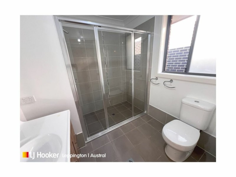 17 Riberry Street, Gregory Hills NSW 2557