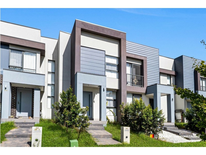 244 Sixth Avenue, Austral NSW 2179