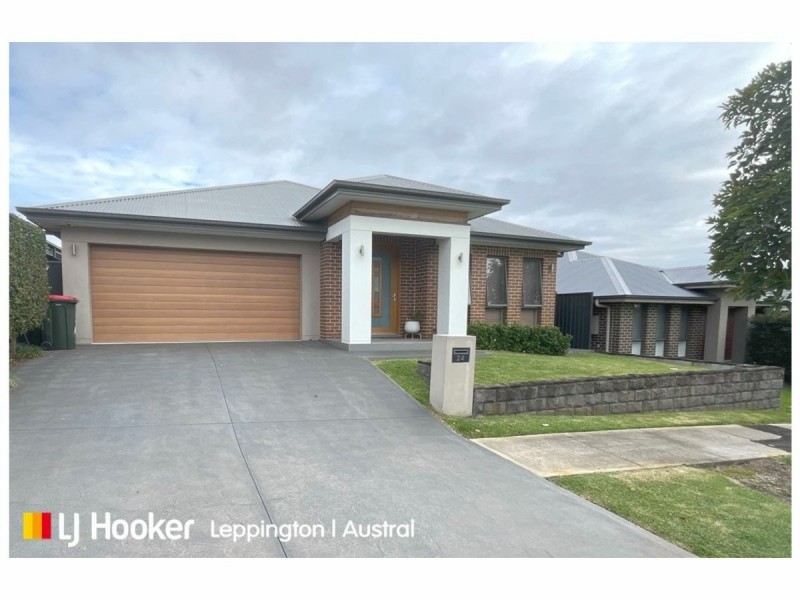24 Correa Circuit, Gregory Hills NSW 2557