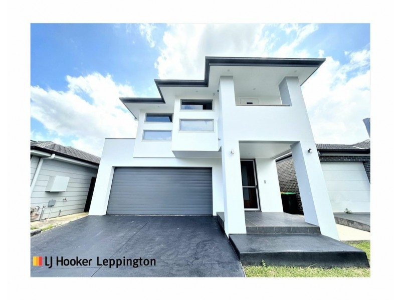 35 Wollahan Avenue, Denham Court NSW 2565