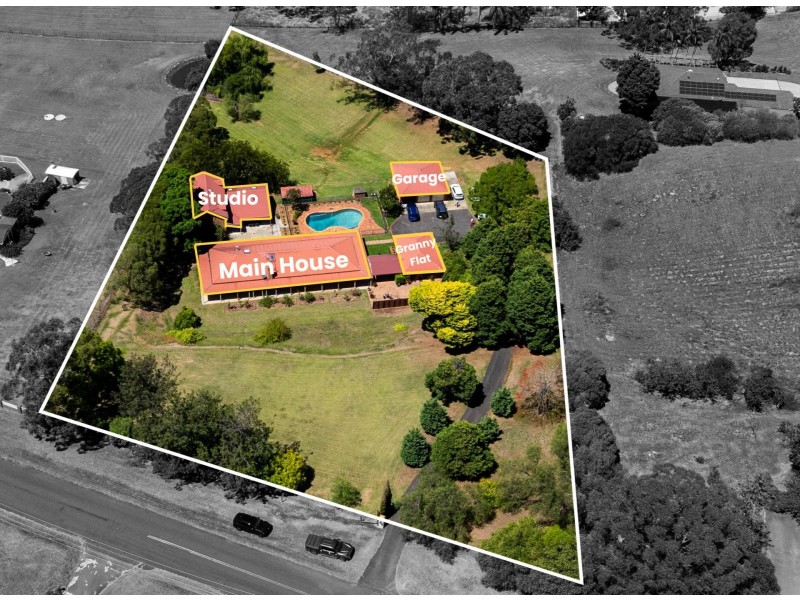 21 Brooks Road, Denham Court NSW 2565