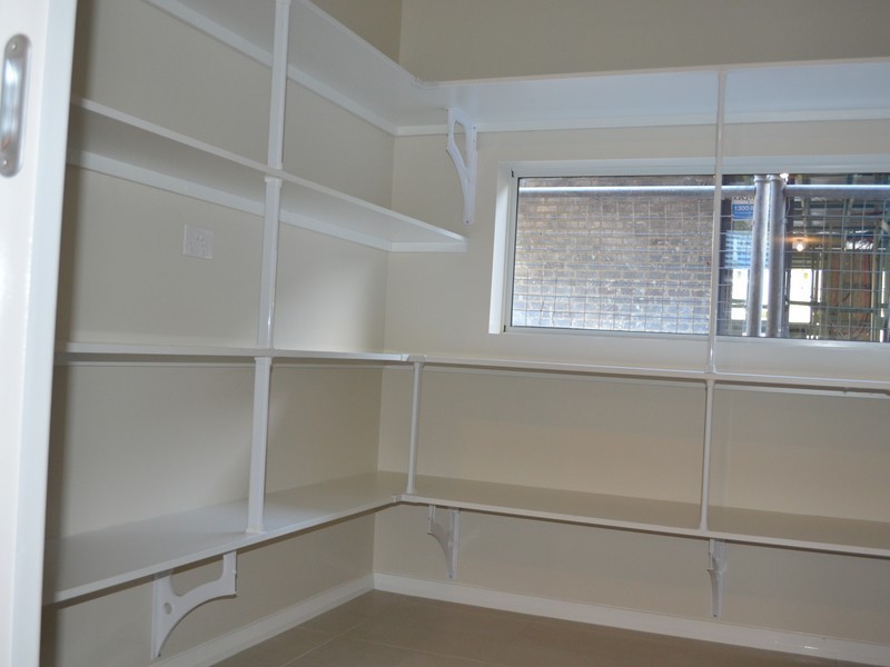 33 Rochford Road, Gregory Hills NSW 2557