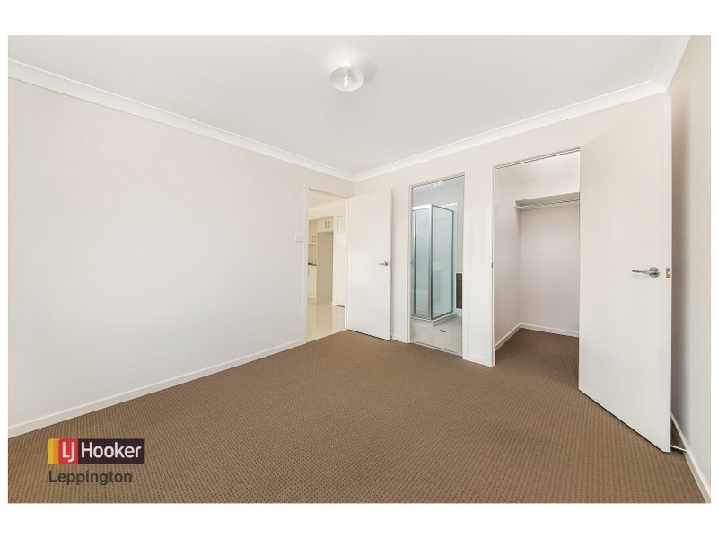 39 Ducros Street, Oran Park NSW 2570