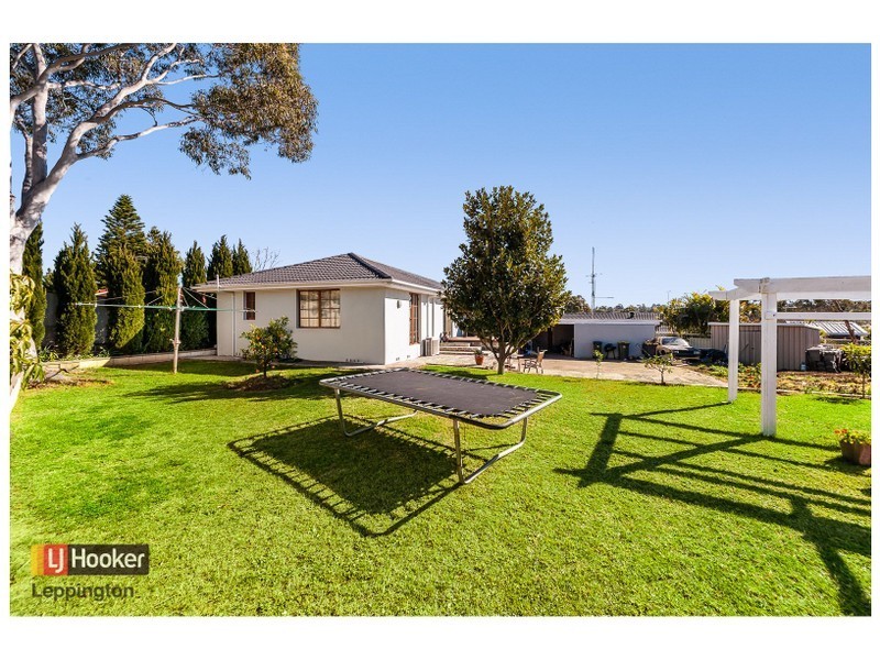 7 Angus Place, St Andrews NSW 2566
