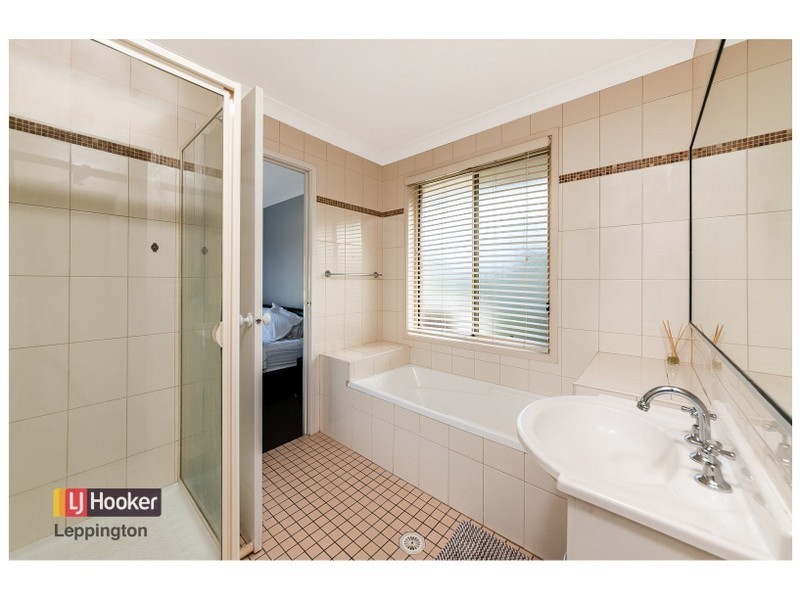 9 Pomara Grove, Narellan Vale NSW 2567