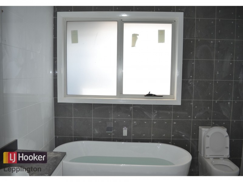 73 Spitzer Street, Gregory Hills NSW 2557