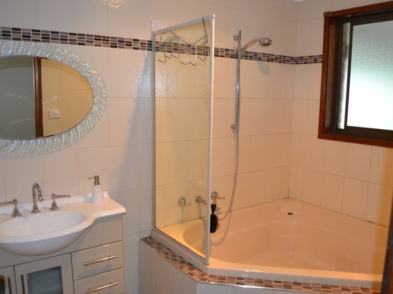 Menangle Park NSW 2563