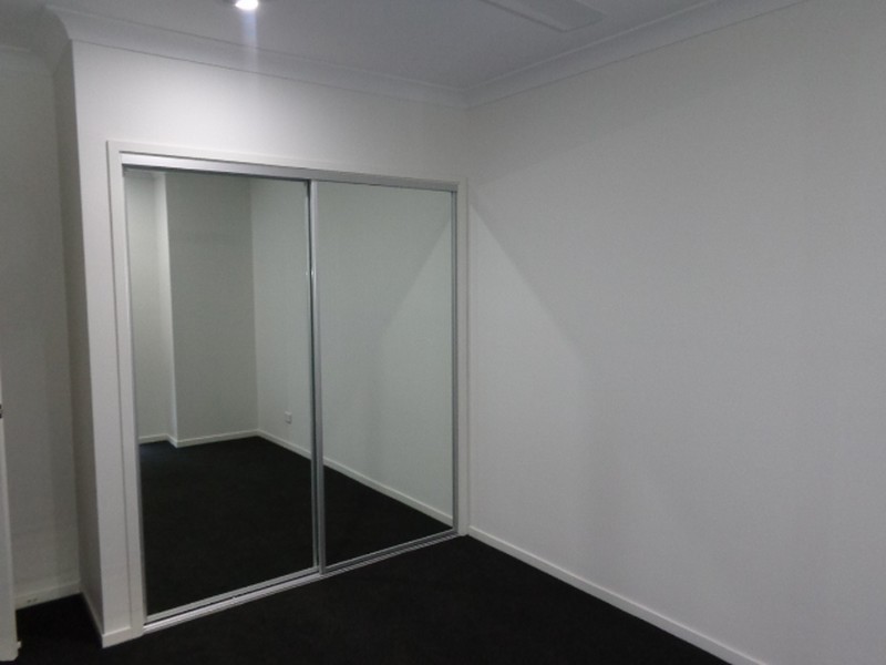 13 Warburn Street, Gregory Hills NSW 2557