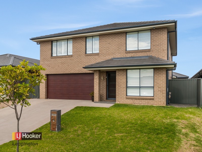 14 Voyager Street, Gregory Hills NSW 2557