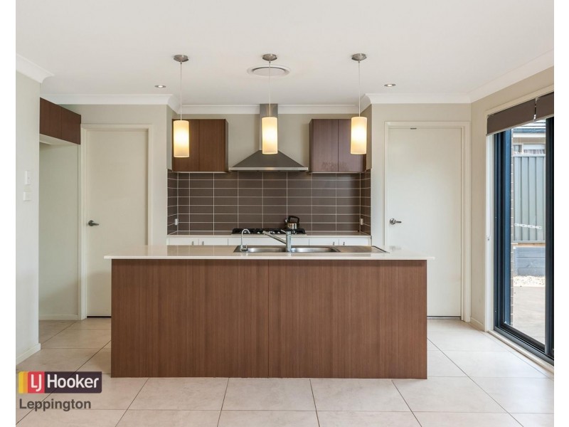 14 Voyager Street, Gregory Hills NSW 2557