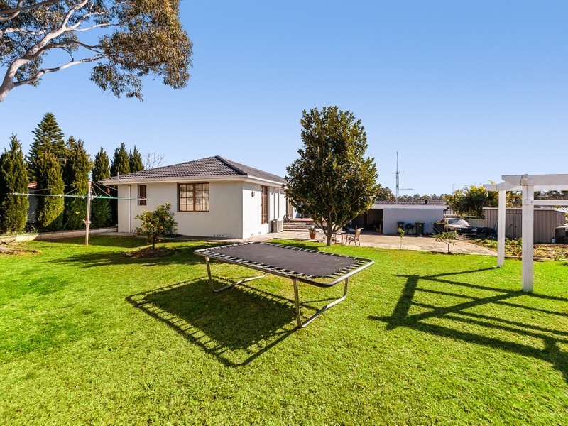 7 Angus Place, St Andrews NSW 2566