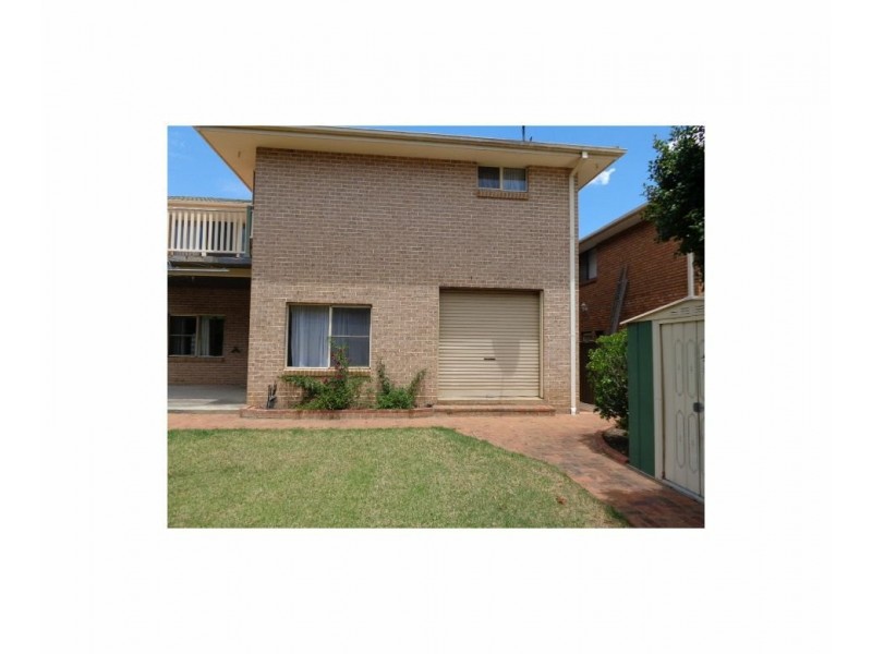 9 Peter Avenue, Camden NSW 2570