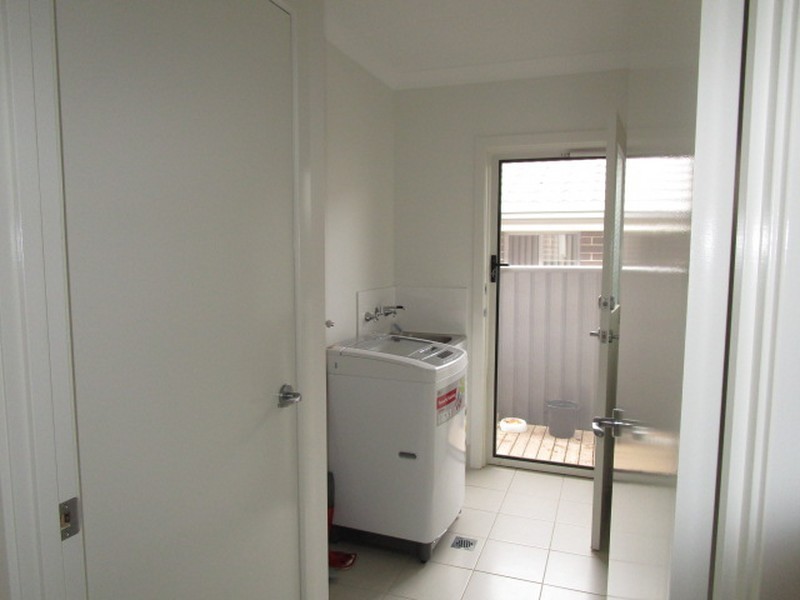 7 Rover Street, Leppington NSW 2179