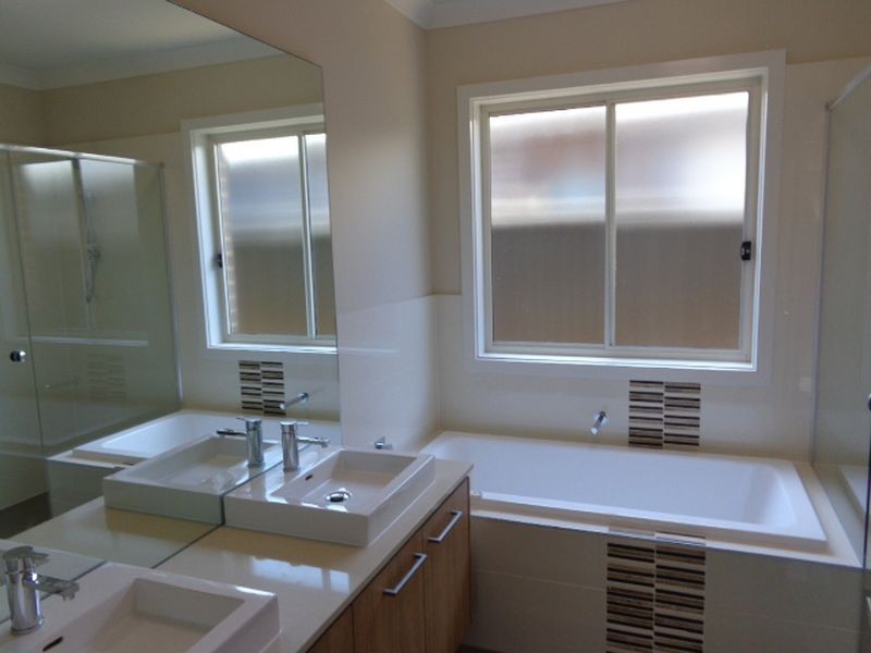 15 O’Meally Place, Harrington Park NSW 2567