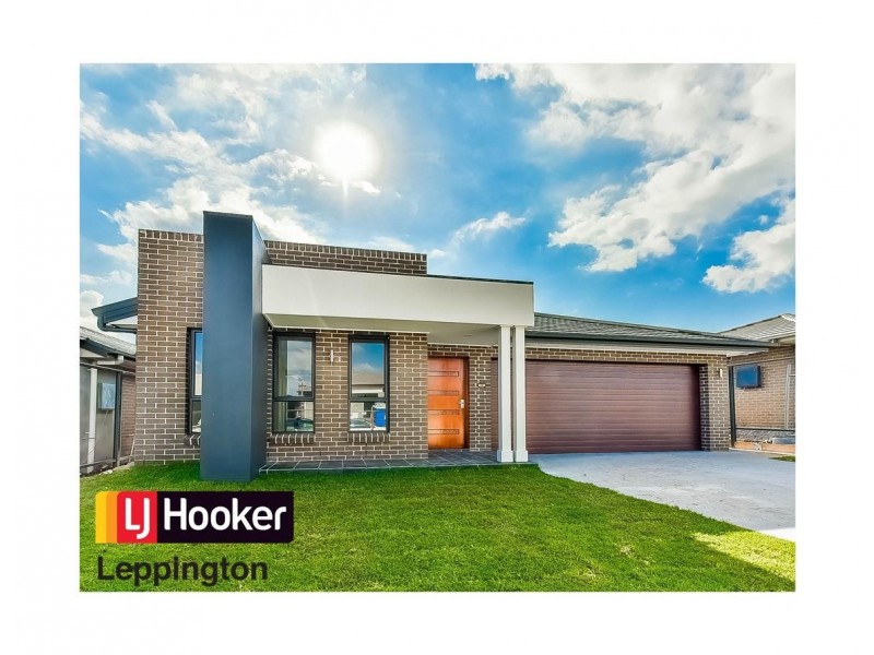 11 Goodluck Circuit, Cobbitty NSW 2570