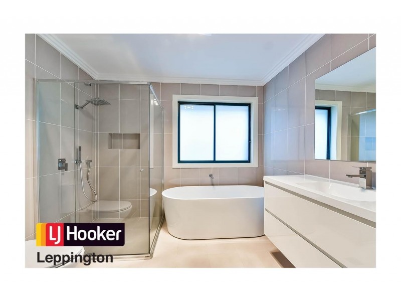 11 Goodluck Circuit, Cobbitty NSW 2570