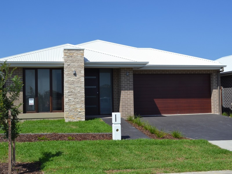 8 Panicum Street, Leppington NSW 2179