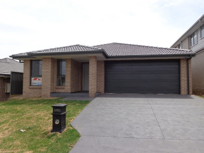 45 Fogarty Street, Gregory Hills NSW 2557