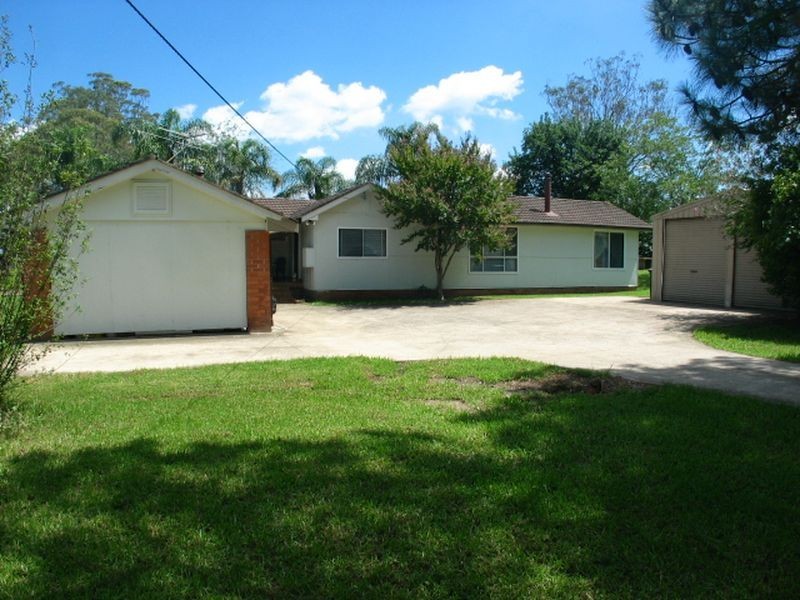 31 Polo Road, Rossmore NSW 2557