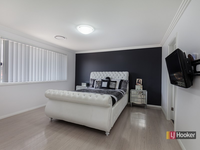 12 Leopold Street, Leppington NSW 2179