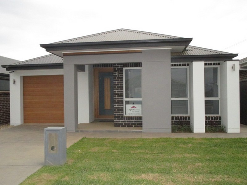 75 Spitzer Street, Gregory Hills NSW 2557