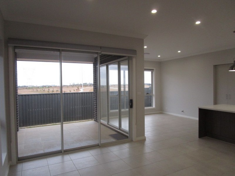 75 Spitzer Street, Gregory Hills NSW 2557