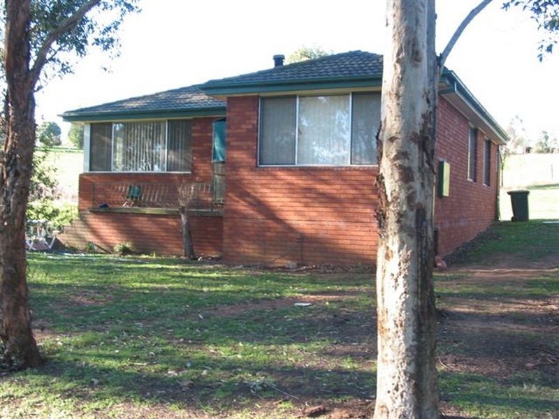 82 Woolgen Park Road, Leppington NSW 2179