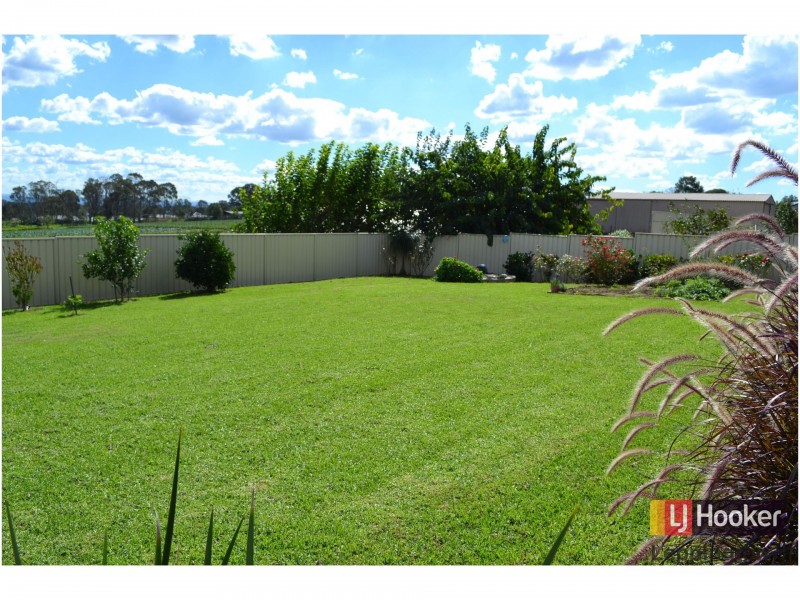 10 Herbert Street, Kemps Creek NSW 2178