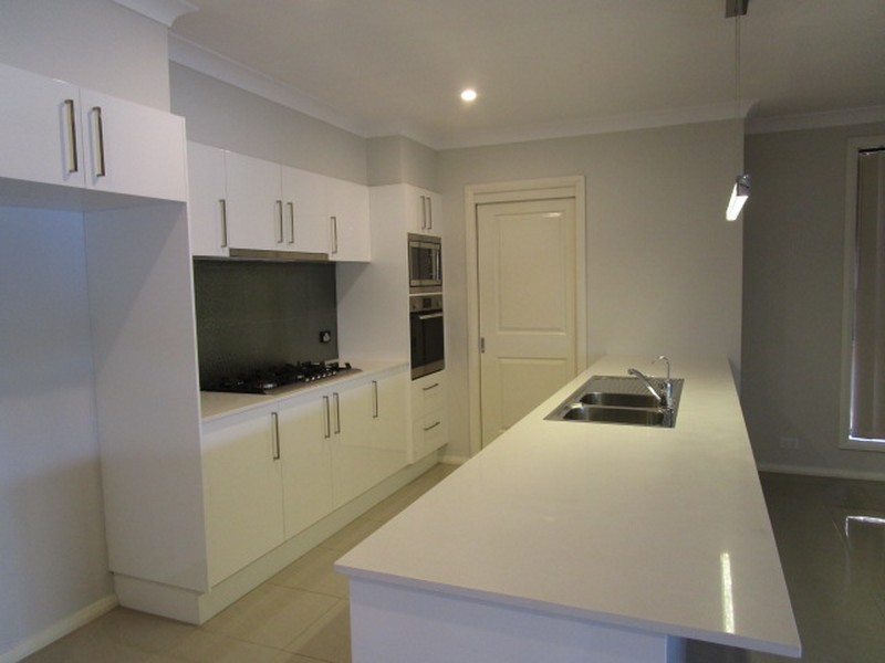 33 Faverolle Drive, Spring Farm NSW 2570
