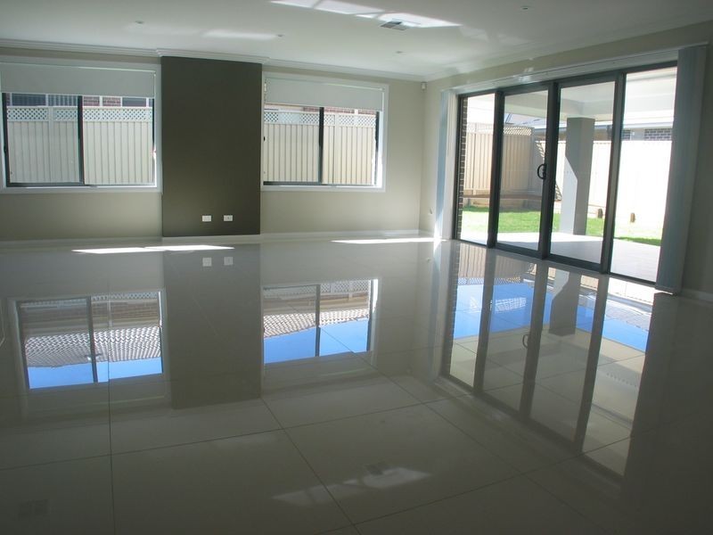 Gregory Hills NSW 2557