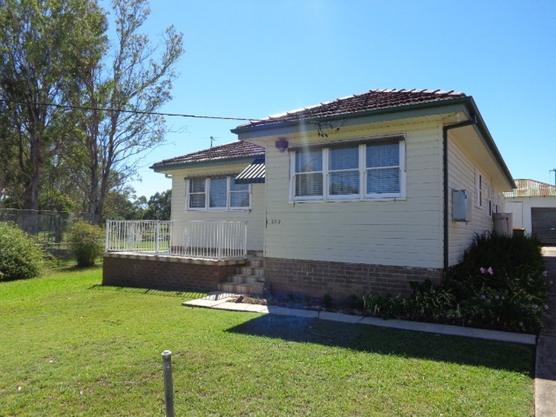 203 Edmondson Avenue, Austral NSW 2179