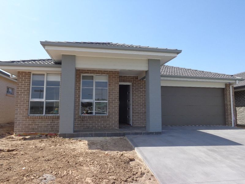 29 Venturer Parade, Leppington NSW 2179