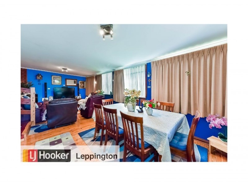 715 Fifteenth Avenue, Kemps Creek NSW 2178