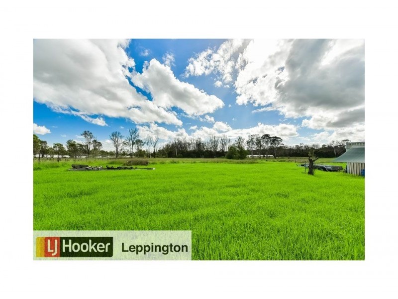 715 Fifteenth Avenue, Kemps Creek NSW 2178