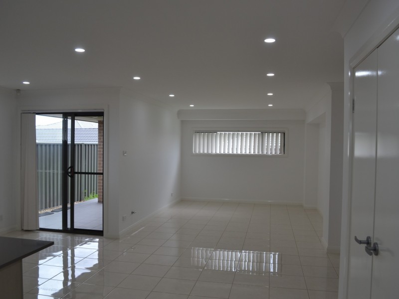 37 Fogarty Street, Gregory Hills NSW 2557