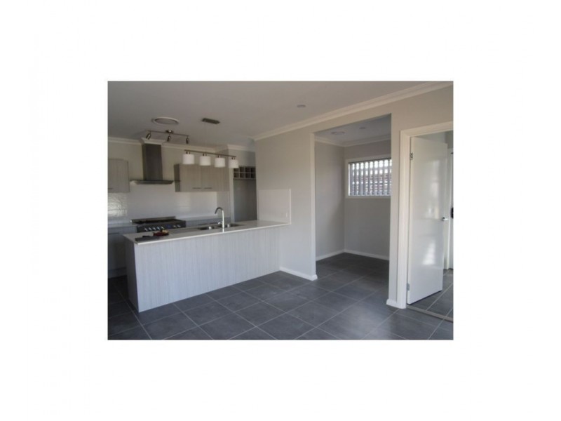 73 Commissioners Drive, Denham Court NSW 2565