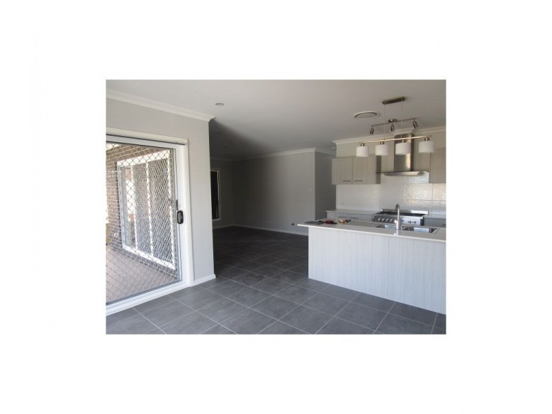 73 Commissioners Drive, Denham Court NSW 2565