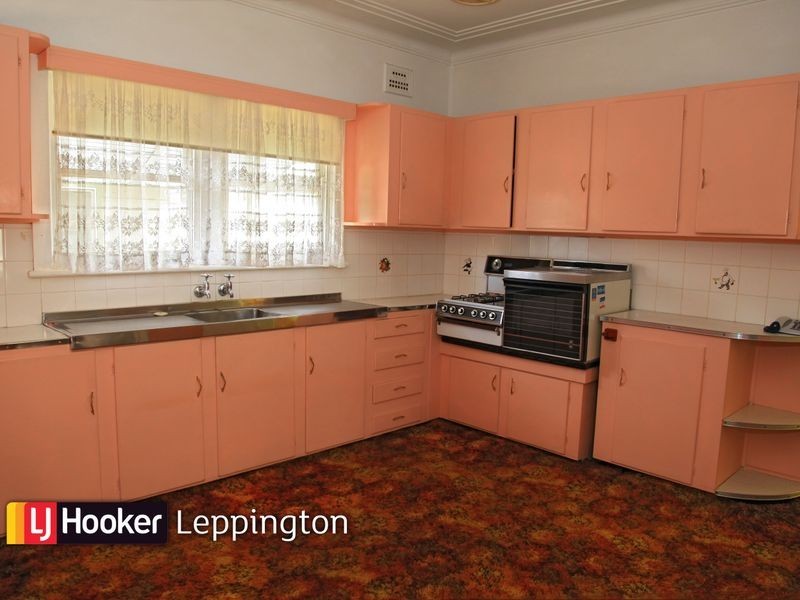 31 Hammers Road, Northmead NSW 2152