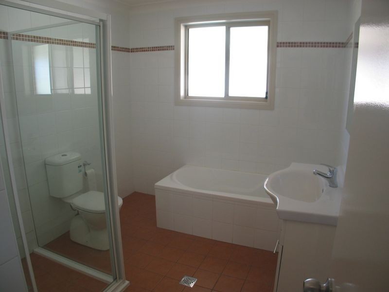 50 Rossmore Avenue East, Rossmore NSW 2557