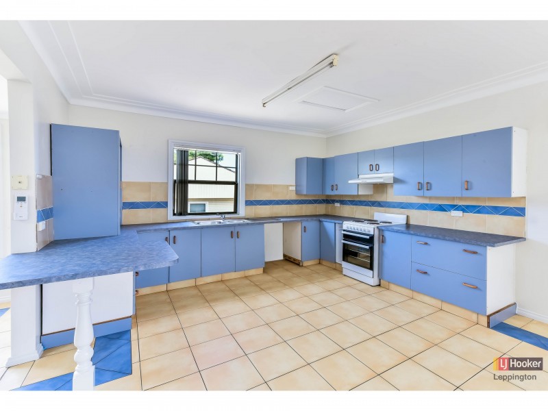 13 Charles Street, Smithfield NSW 2164