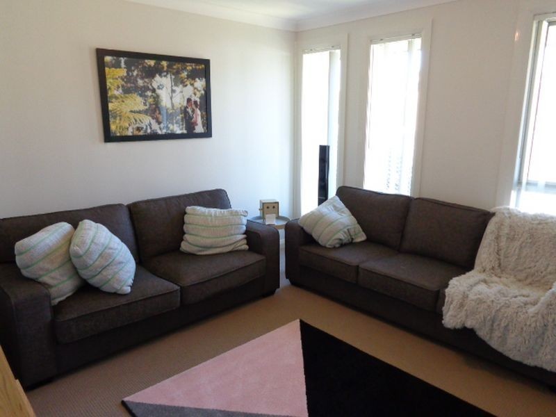 9 Navigator Street, Leppington NSW 2179