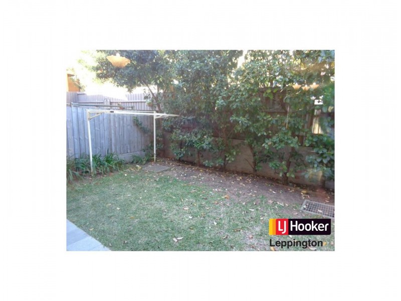 Unit 2/62-64 Broughton Street, Camden NSW 2570