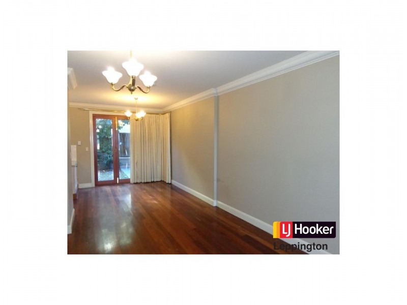Unit 2/62-64 Broughton Street, Camden NSW 2570