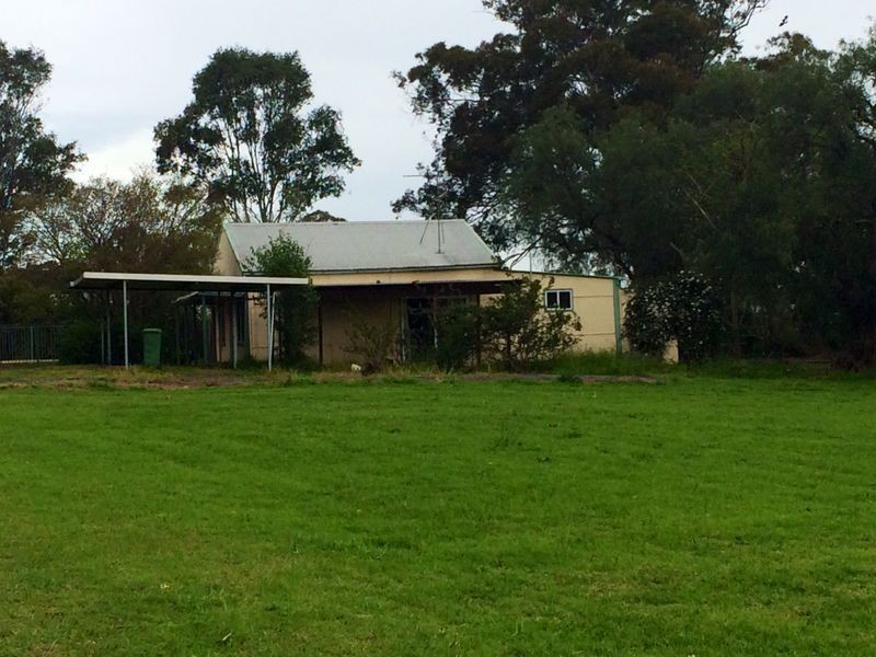 10 Fifth Avenue, Austral NSW 2179