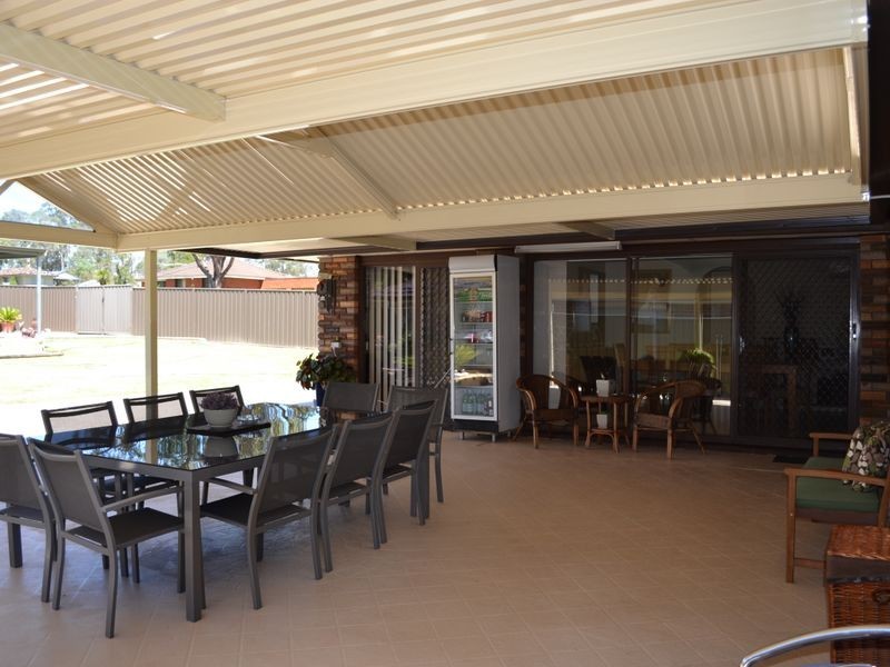 100 Eleventh Avenue, Austral NSW 2179