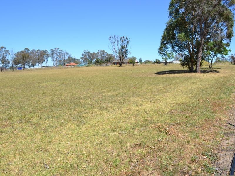 5 North Avenue, Rossmore NSW 2557