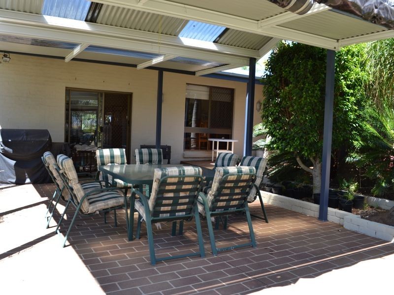 5 North Avenue, Rossmore NSW 2557