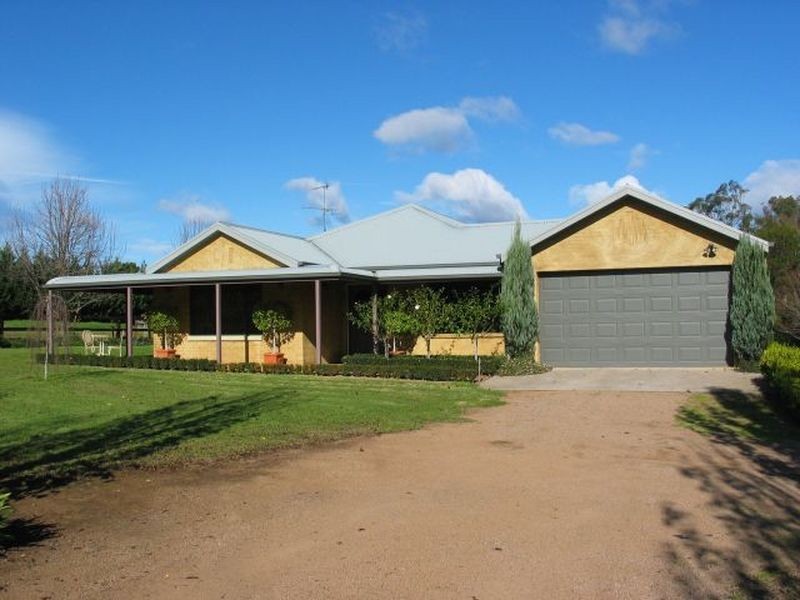 Pheasants Nest NSW 2574