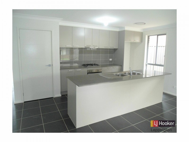 9 Rover Street, Leppington NSW 2179